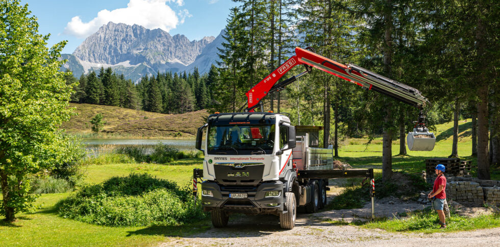FASSI Deutschland Lösungen in der Hebetechnik seit 1965