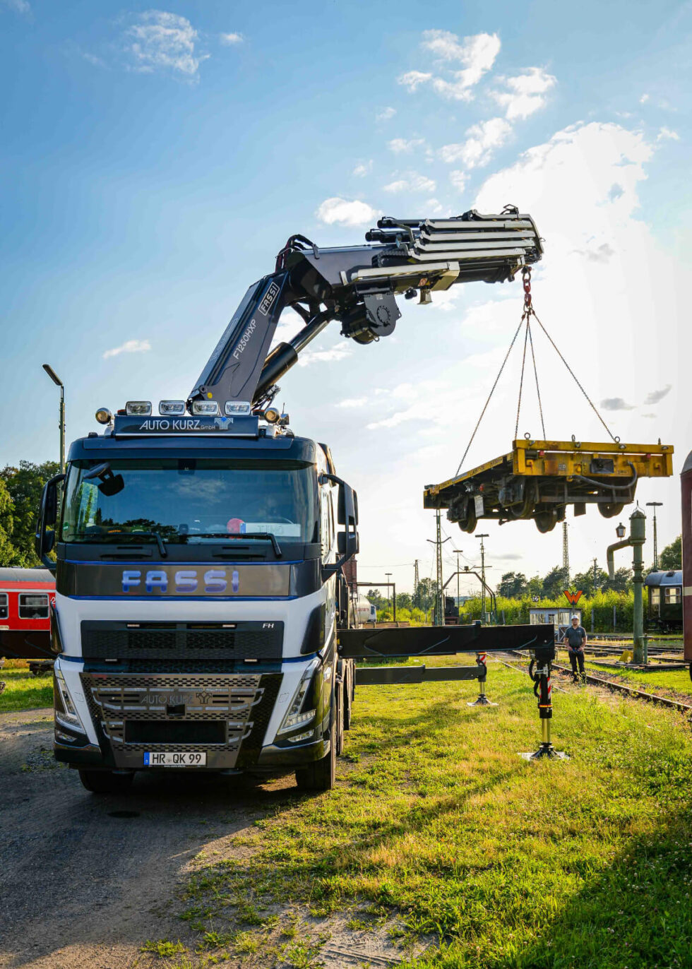 F1250 Volvo Front mj ms KS Autokurz Bahn 8