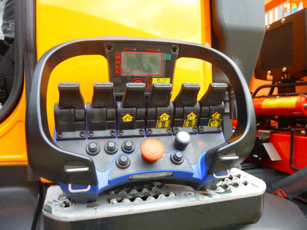 Fassi Ladekran F125AC.1.24 xe-dynamic auf IVECO STRALIS, 18T – Bild 6