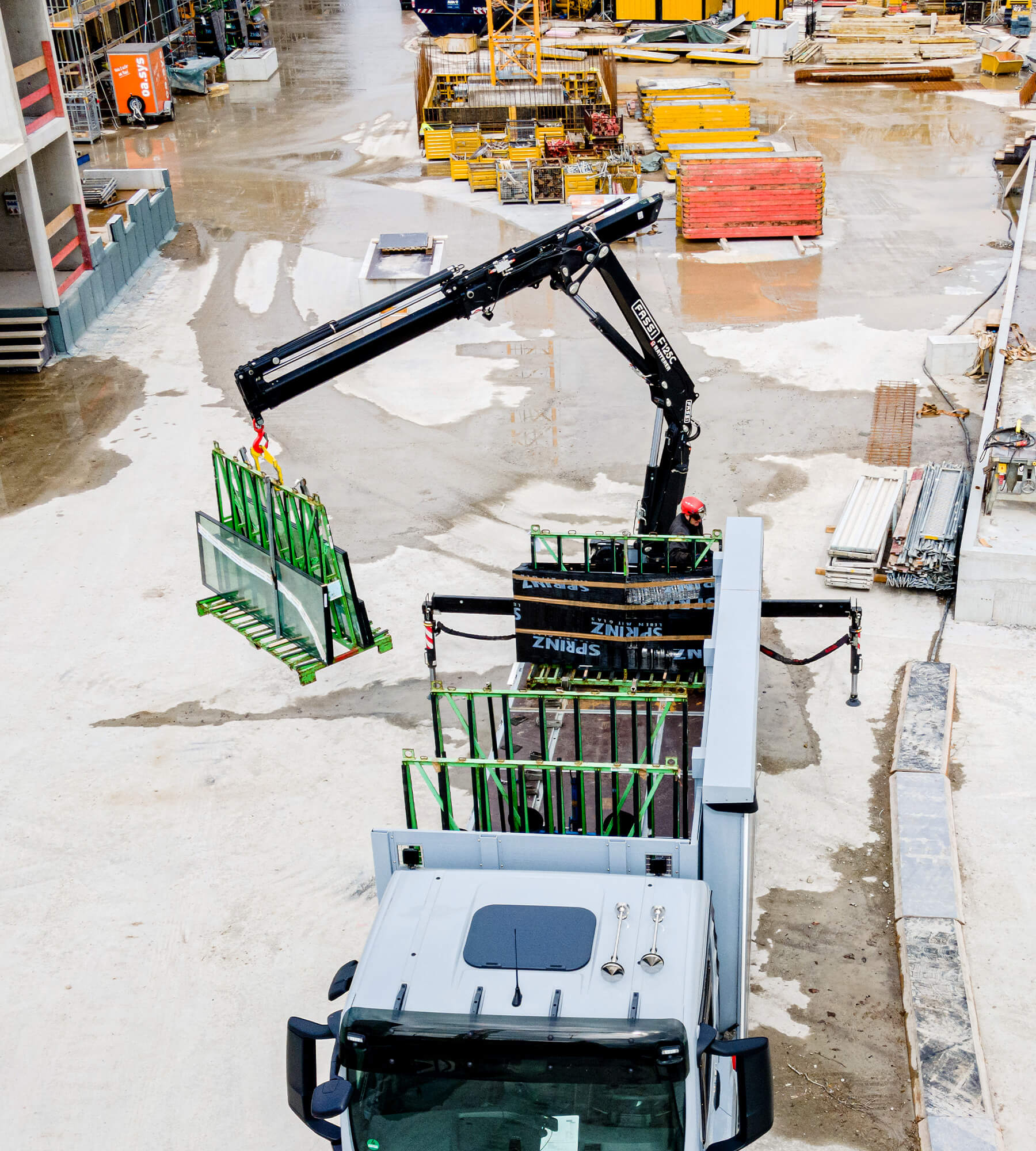 FASSI Kleinkran F125C im Einsatz